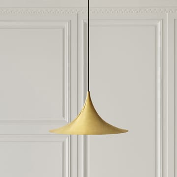 Lámpara de techo Semi Ø 30cm - Polished brass - GUBI