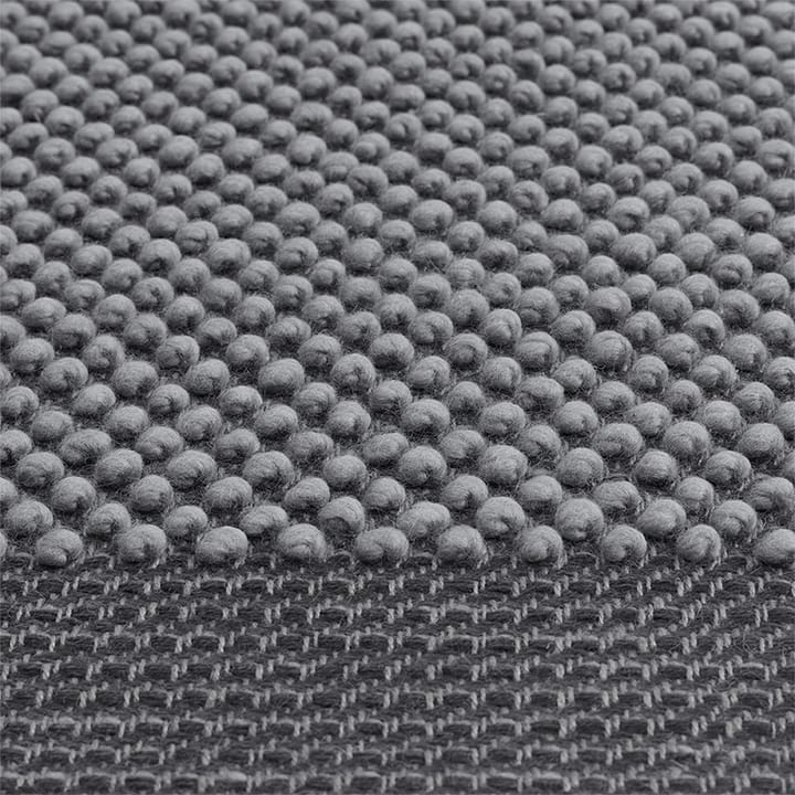Alfombra Pebble 170x240 cm - gris oscuro - Muuto