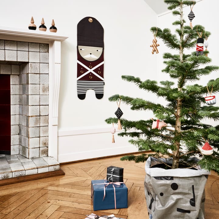 Calendario de Adviento Christmas Guard - 30 x 85 cm - OYOY
