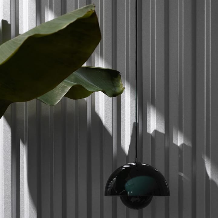Lámpara techo FlowerPot VP1 - verde oscuro - &Tradition